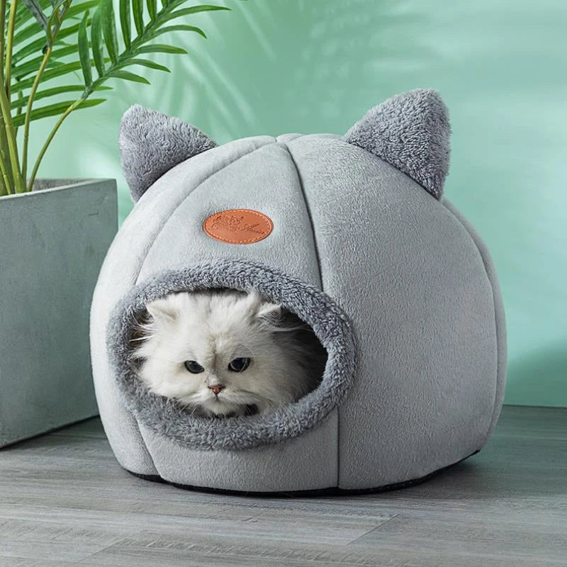 CozyNest: The Winter Cat Tent House